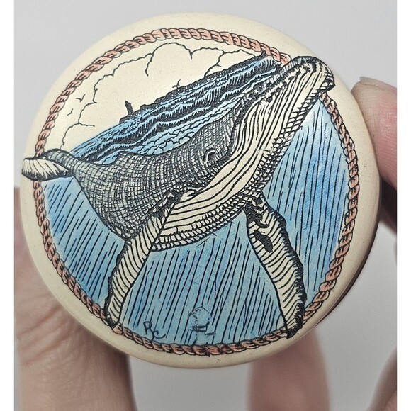 Wooden Circular Trinket Stash Pill Box 2x2" Humpback Whale Nautical - Picture 5 of 11